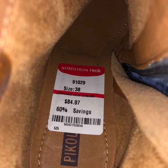 Boots - Picture 5 of 5